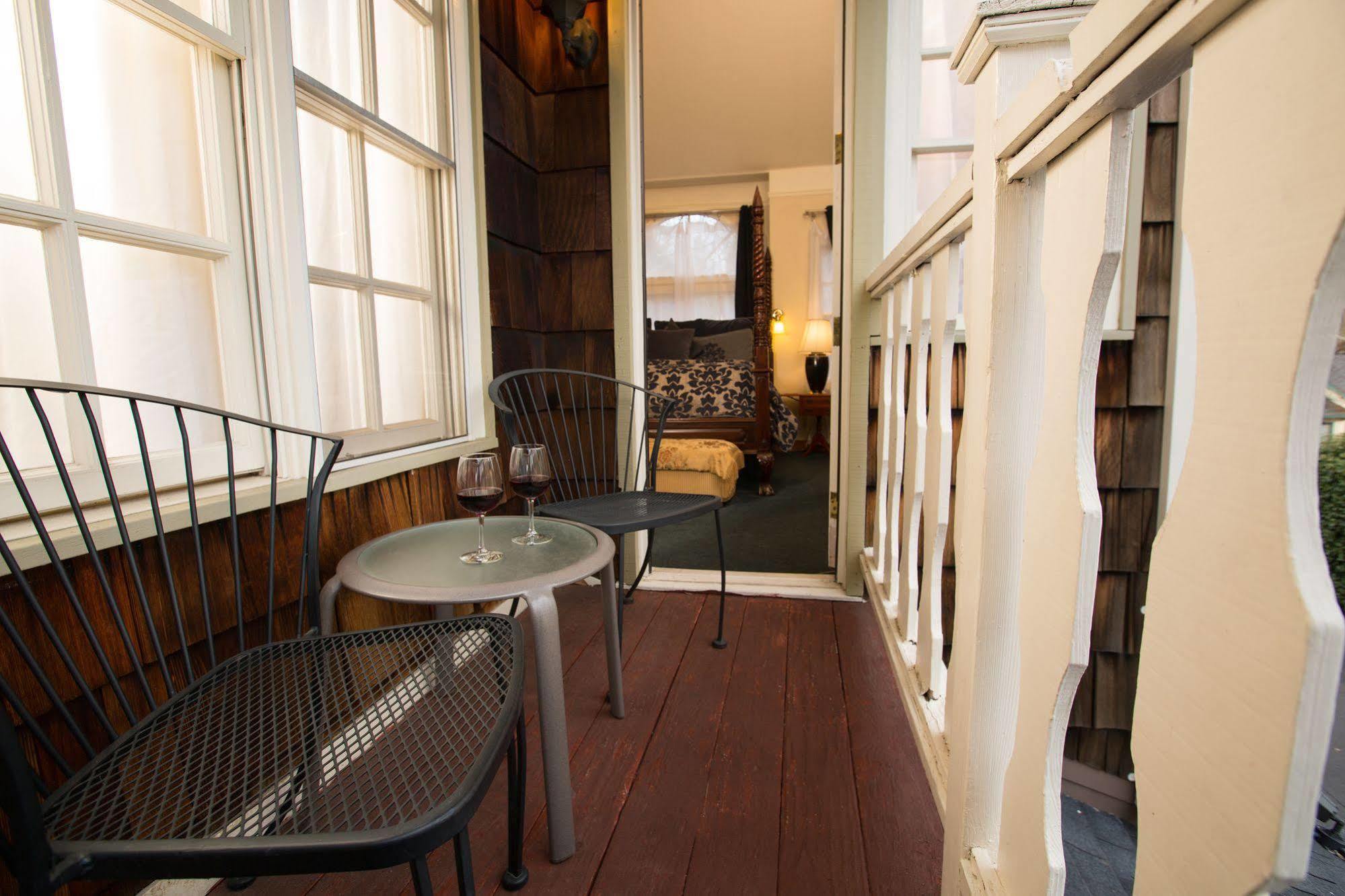 The Victoria Inn Murphys Extérieur photo