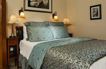 The Victoria Inn Murphys Extérieur photo